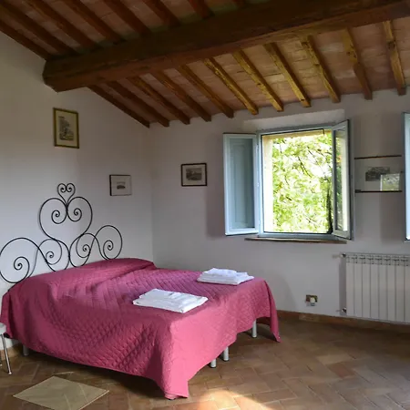 Caselunghe Farm stay